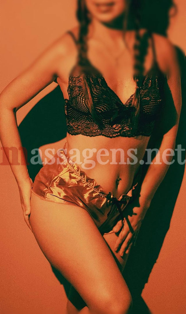 Foto vertical Massagista Gracinha