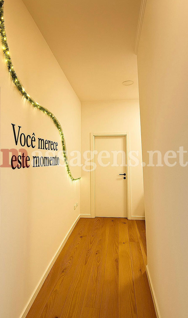 Foto vertical Massagista Instalações