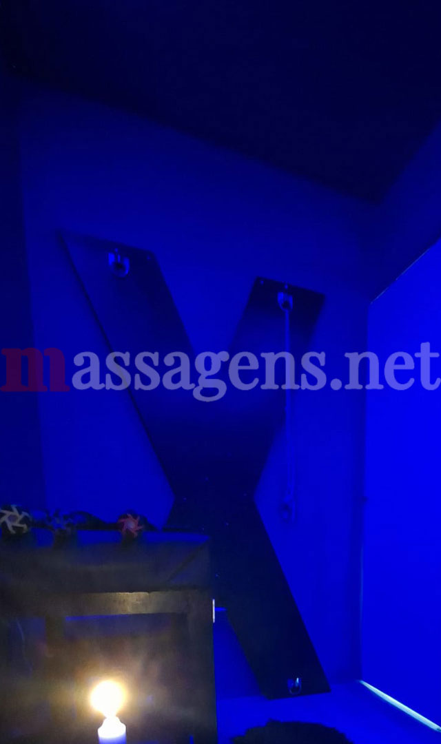 Foto vertical Massagista Fetish & BDSM