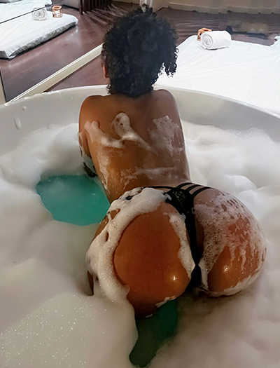 Anúncio {"id":2,"nome":"Massagista","slug":"massagista","created_at":"2022-10-17T08:24:27.000000Z","updated_at":"2022-10-17T08:24:27.000000Z"} Luana Olympio