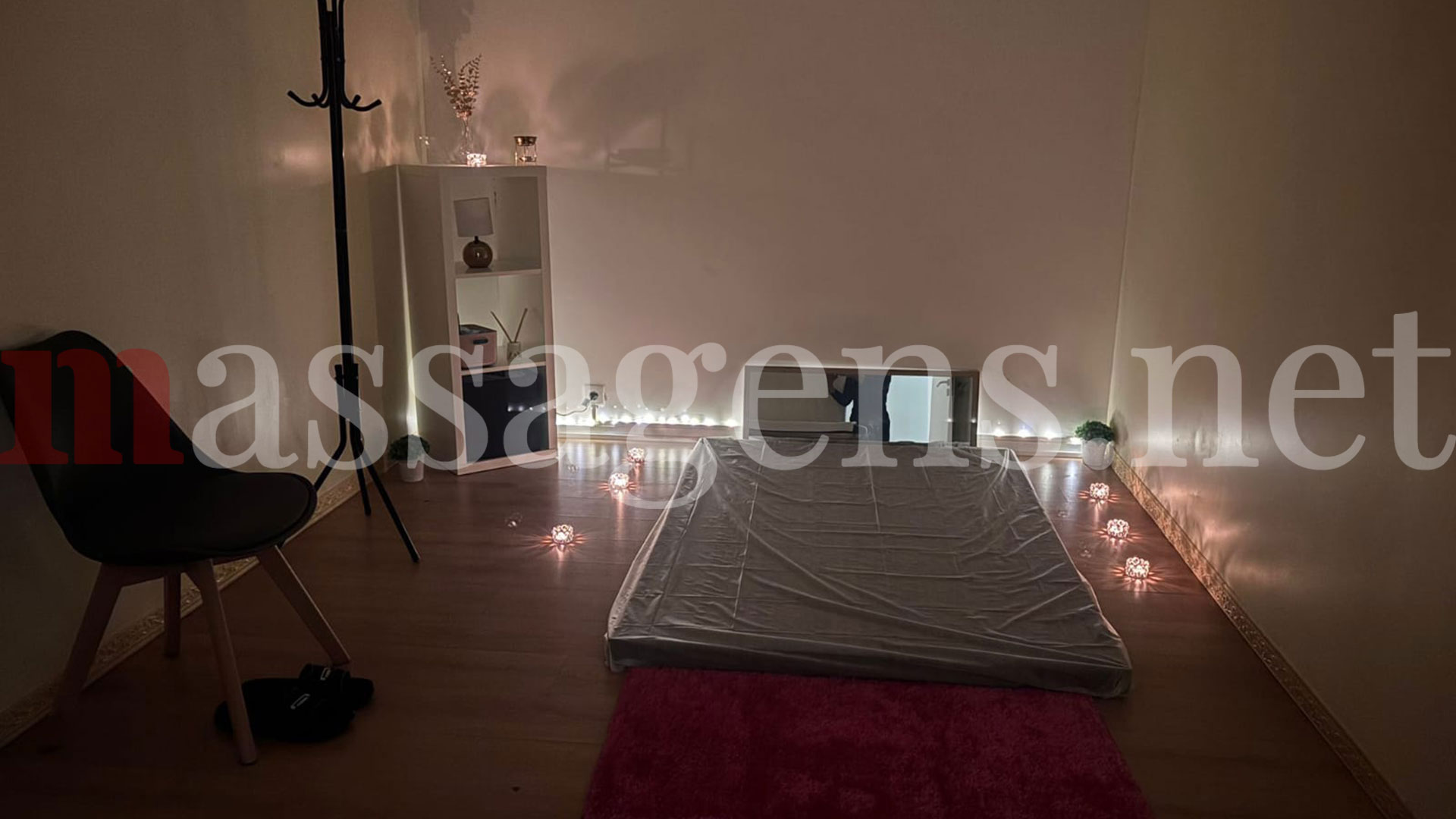 Poster Massagista Fernanda Garcia